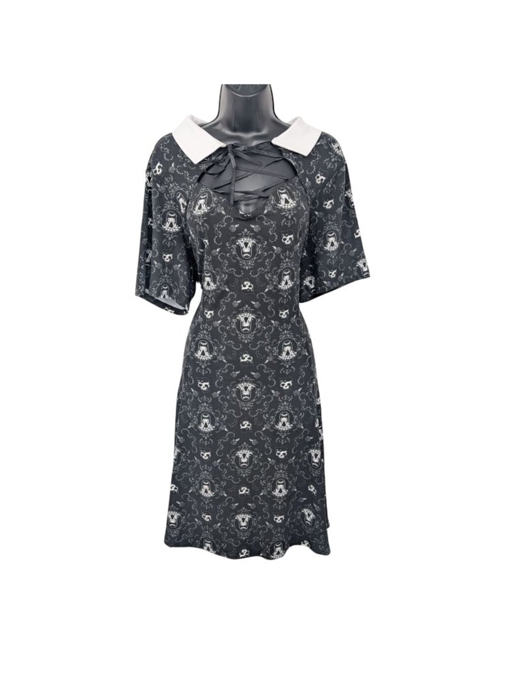 Emily Strange Lace Up Front Fit Flare Dress Collar Skull Rose Whimsigoth Plus 1X